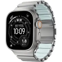 Nomad Stratos Band Titanium Natural 49mm Icy Blue Glow (22 mm, FKM, Titane, Titane de grade 4), Sangles de montre, Blanc, Bleu, Argent
