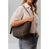 Calvin Klein Sac bandoulière 'Emblem' beige / noir