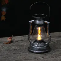 Typecat 2X Lampe à Huile Suspendue Solaire Rétro LED Lampe à Huile Scintillante Lanterne Solaire Sans Flamme éclairage de Jardin Extérieur-Or