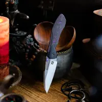 Null Knives Couteau pliant Voodoo Doll - Purple Haze Carbon Fiber