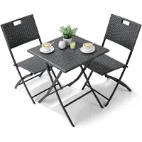 StarTech.com Ensemble de mobilier de jardin - Table pliante avec 2 chaises - 3 pièces - En résine tressée (polyrattan) - Structure métallique - 60 x 60 x 72 cm - Pour 2 personnes - Gris foncé