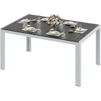 StarTech.com Table de jardin en aluminium - Table d'extérieur pour repas avec plateau en WPC - 140 x 90 x 75 cm - Pour 8 personnes - Résistante aux intempéries - Rectangulaire - Pieds gris, plateau noir