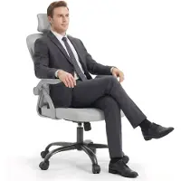 LZQ Chaise de bureau avec dossier en mesh, accoudoirs rabattables, chaise ergonomique pour le télétravail, supportant jusqu'à 120 kg, couleur grise