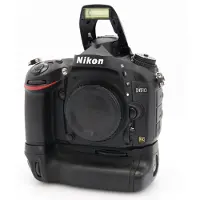 Nikon D610 boîtier + MB-D14 Poignée de batterie occasion