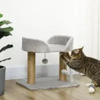 SUGIFT Arbre à chat Kratzbaum, 42 cm, petit modèle avec poteaux en sisal, plateforme, couleur gris clair | 48 x 38 x 42 cm | 3,35 kg | compact