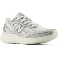 New Balance Chaussure de course 'Arishi' argent / blanc