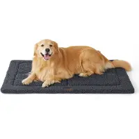 Bedsure Tapis pour chien, lavable, taille XXL (121x76 cm), couleur gris foncé, en peluche Sherpa avec rembourrage en mousse