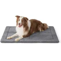 Bedsure Tapis de sol lavable pour grands chiens, dimensions 104 x 69 cm, en polaire Sherpa avec rembourrage en mousse, couleur gris