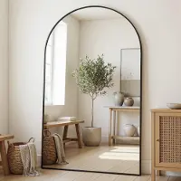 Sonstiges Miroir mural complet, dimensions 183x112 cm, forme incurvée, résistant aux chocs, couleur noire. Peut être posé sur un support ou fixé au mur