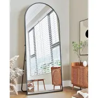 Sonstiges Miroir mural complet, dimensions 180x66 cm, en alliage d'aluminium, résistant aux chocs, incurvé, finition noire et dorée