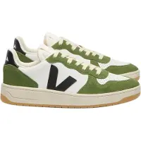 Veja V-10, modèle blanc, noir et militaire, taille 44