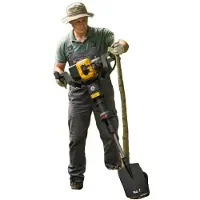 OEM Perceuse à paliers, cylindrée de 52cc, puissance maximale de 1900 W, vitesse de 6500 U/min, réservoir de carburant de 1,3 L, dimensions de la pale : 21 x 14 cm
