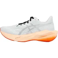 Asics Chaussure de course 'Novablast 6' gris clair / noir / blanc