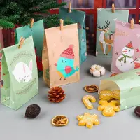 Sonstiges 24 calendriers de l'Avent à remplir, comprenant 24 autocollants et 25 pinces, ainsi que 22 sacs en papier colorés de 18,5 x 22 cm, avec cordon en jute inclus