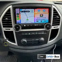 Insta24 Autoradio 10 pouces pour Mercedes-Benz Vito W447 (2014-2020), système Android 14, GPS, navigation, DAB, WiFi, Bluetooth, Apple CarPlay, Android Auto, écran tactile, 32 Go de mémoire, 2