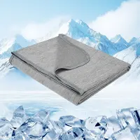 OEM Couverture rafraîchissante de 200x220 cm, de couleur grise, avec un indice de refroidissement Q-Max supérieur à 0,45, idéale pour les lits doubles