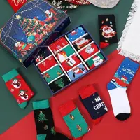 OCreon Deux paires de chaussettes de Noël pour femmes - Calendrier de l'Avent 2023 - Chaussettes pour femmes - Compte à rebours de Noël - Père Noël - Bonhomme de neige - Motif pour chaussettes