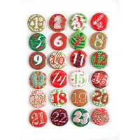 OCreon Calendrier de l'Avent : chiffres de 1 à 24, ensemble de 24 pièces : boutons en métal, rouge, vert, blanc, diamètre de 2 à 5 cm